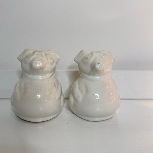 Vintage Other - White Vintage Ceramic Pig Salt & Pepper Shakers